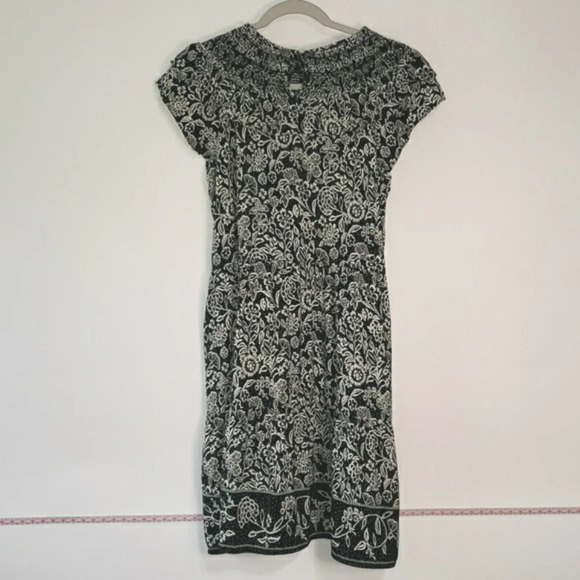 LOFT Floral Print Dress Sz Medium Smocked Green White Ruffle Cap Sleeves Cottage - Picture 7 of 14